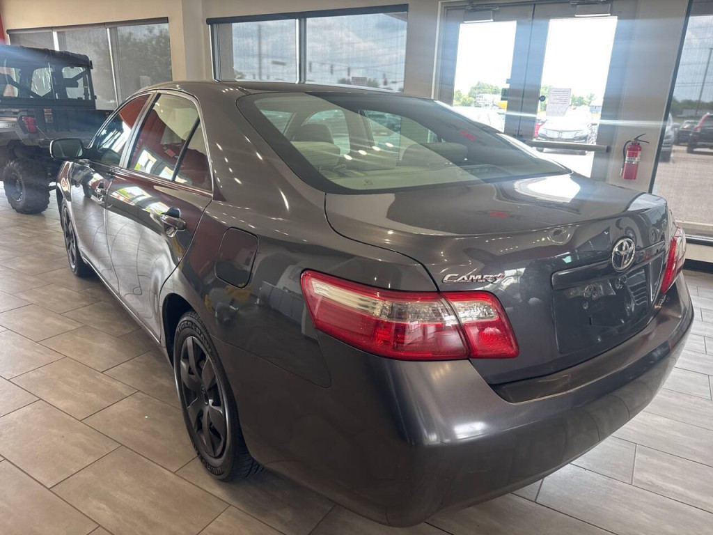 2007 Toyota Camry Image 9