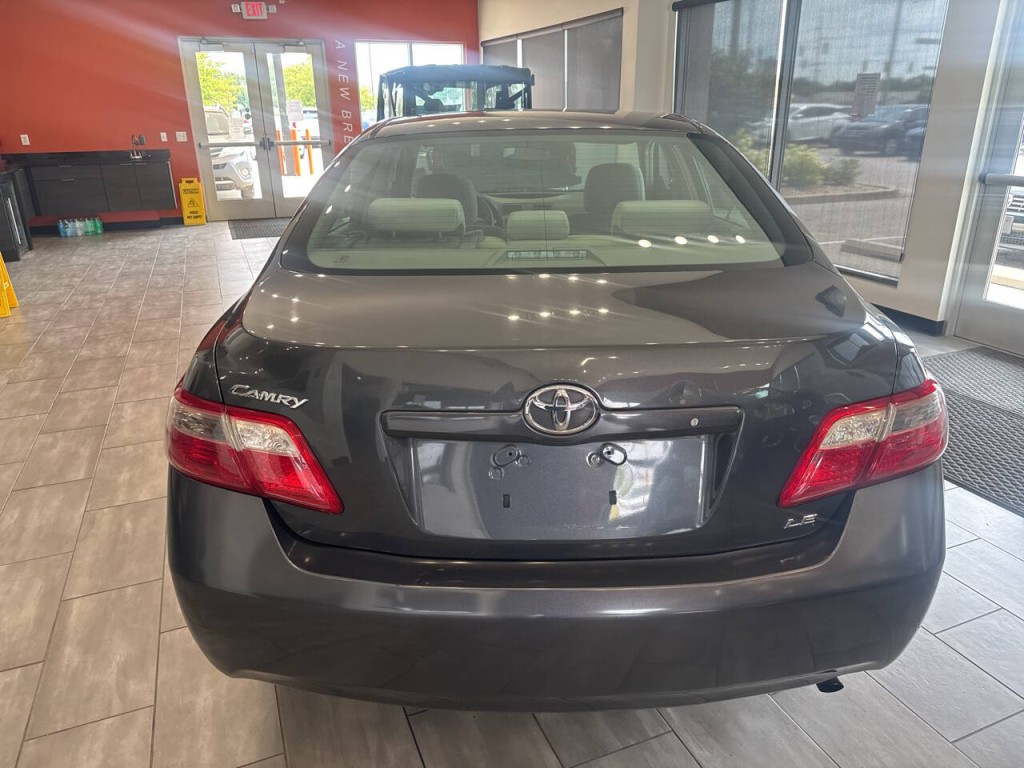 2007 Toyota Camry Image 10