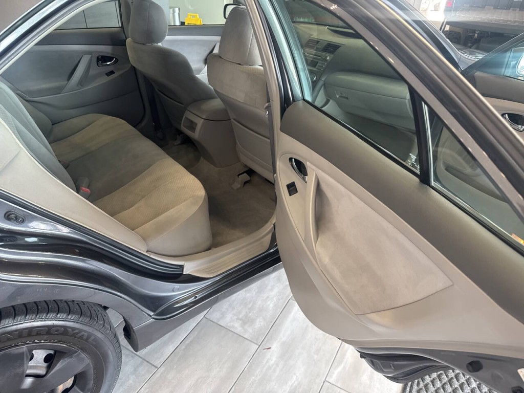 2007 Toyota Camry Image 17