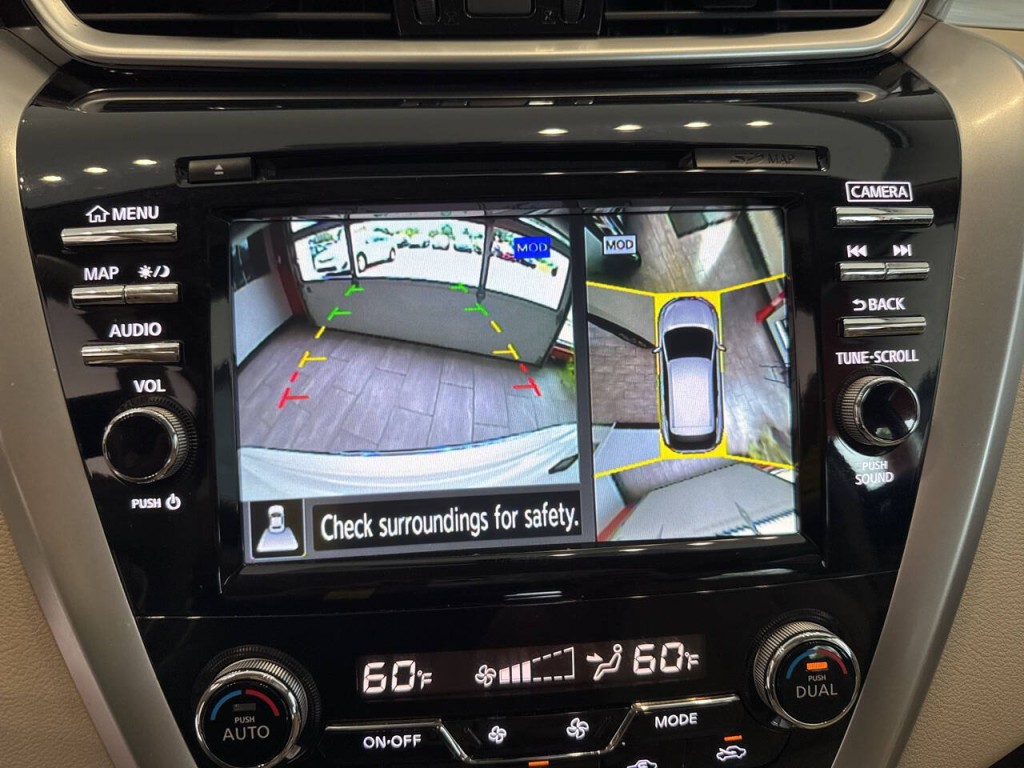 2015 Nissan Murano Image 23