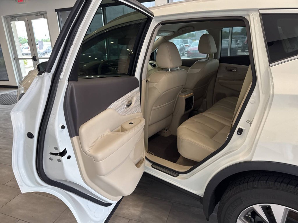 2015 Nissan Murano Image 27