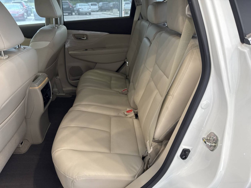 2015 Nissan Murano Image 29