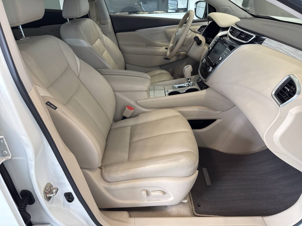 2015 Nissan Murano Image 39