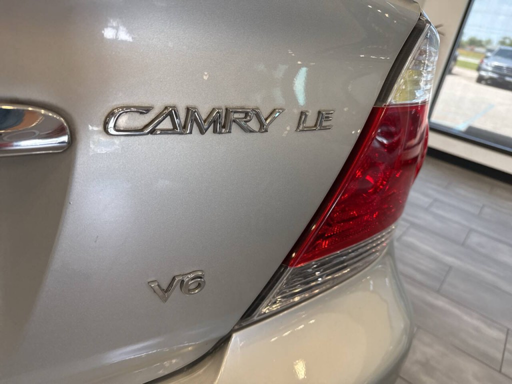 2005 Toyota Camry Image 7