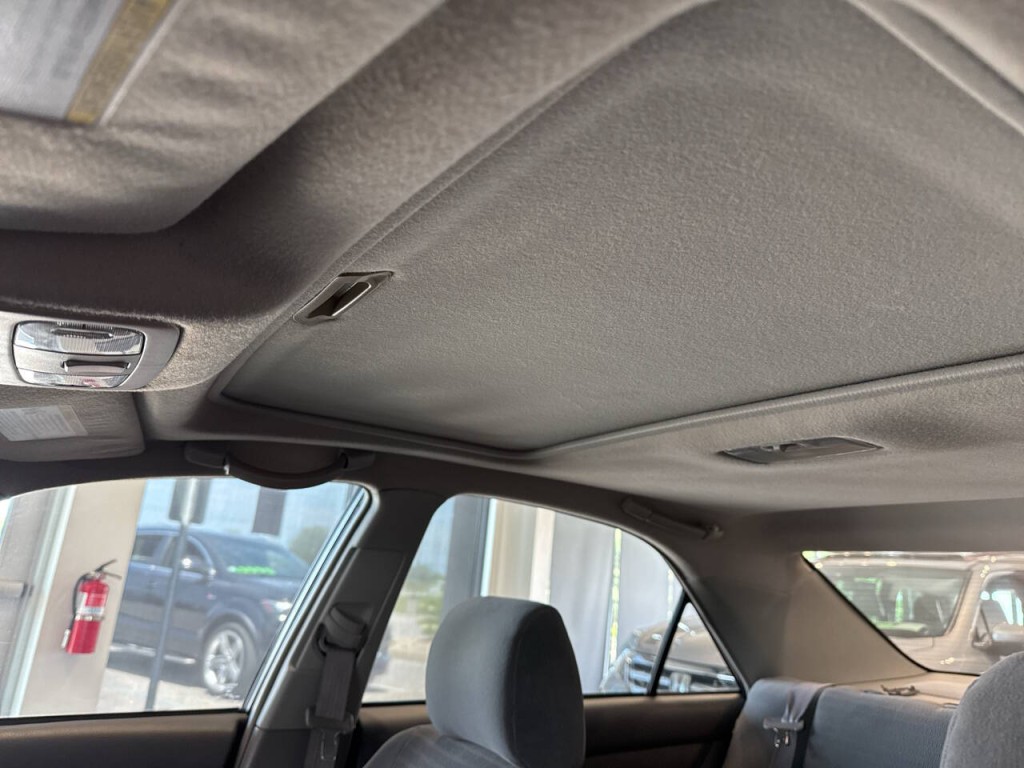 2005 Toyota Camry Image 23