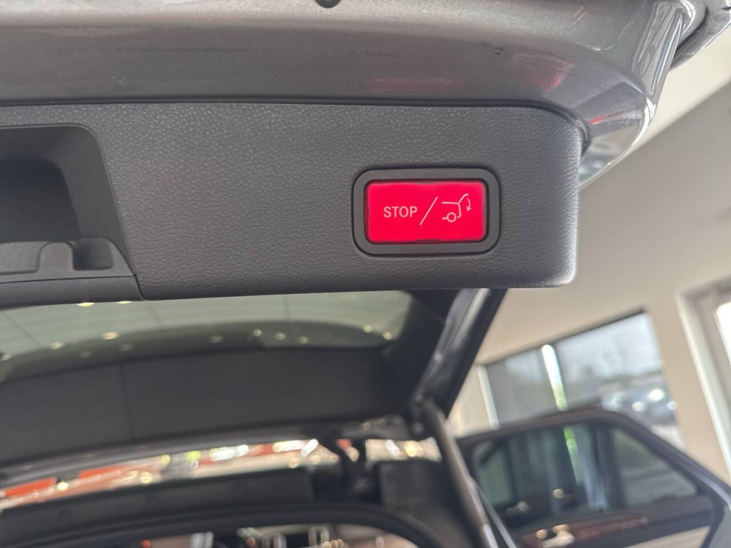 2014 Mercedes-Benz M-Class Image 32