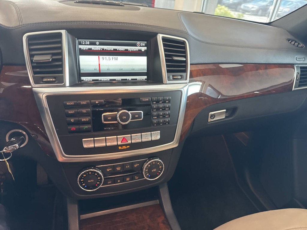 2014 Mercedes-Benz M-Class Image 36