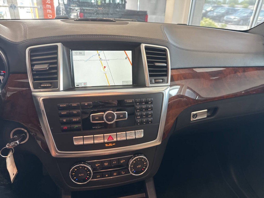 2014 Mercedes-Benz M-Class Image 38
