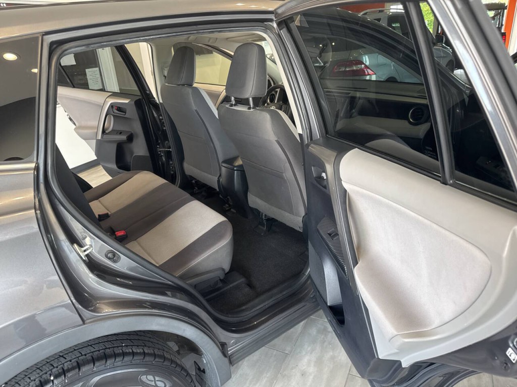 2013 Toyota Rav4 Image 19