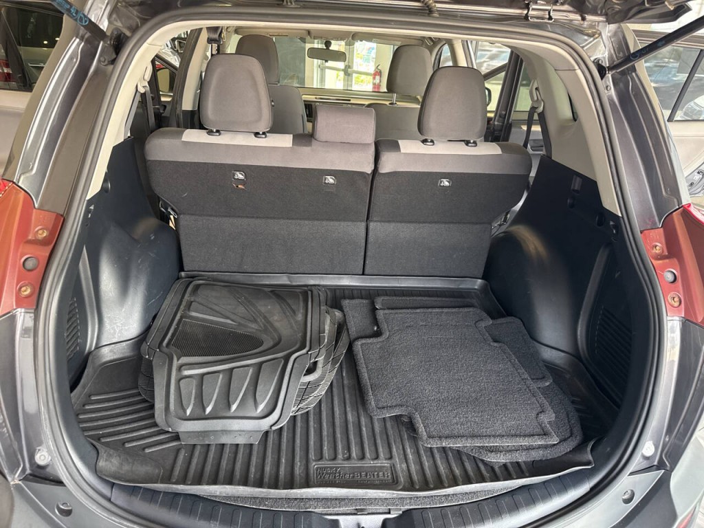 2013 Toyota Rav4 Image 28