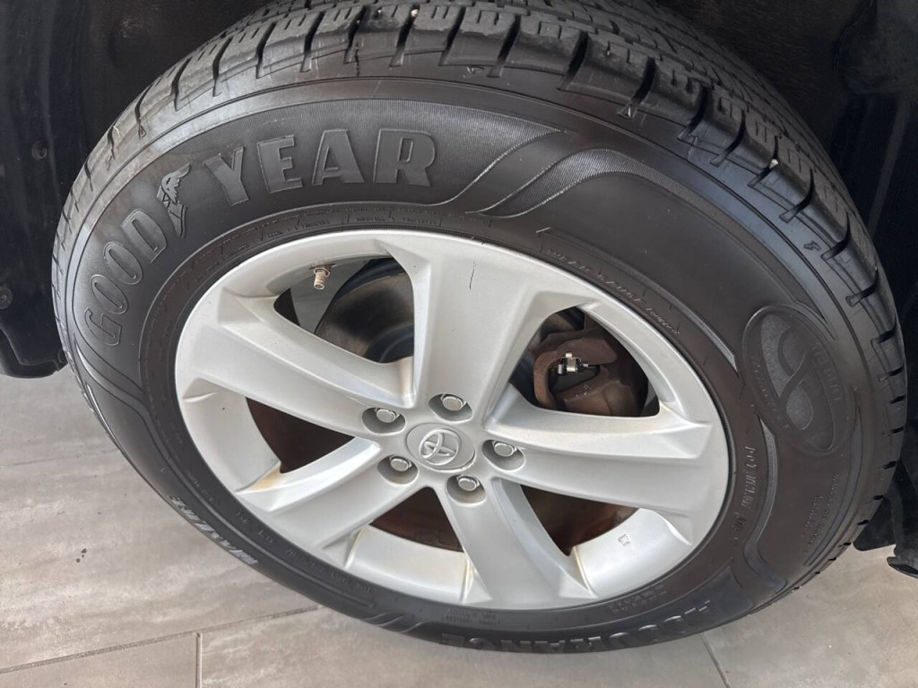 2013 Toyota Rav4 Image 35