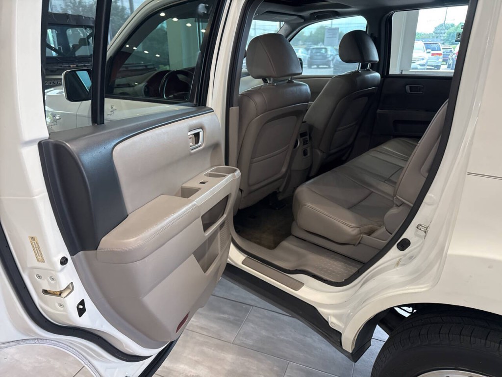 2013 Honda Pilot Image 28