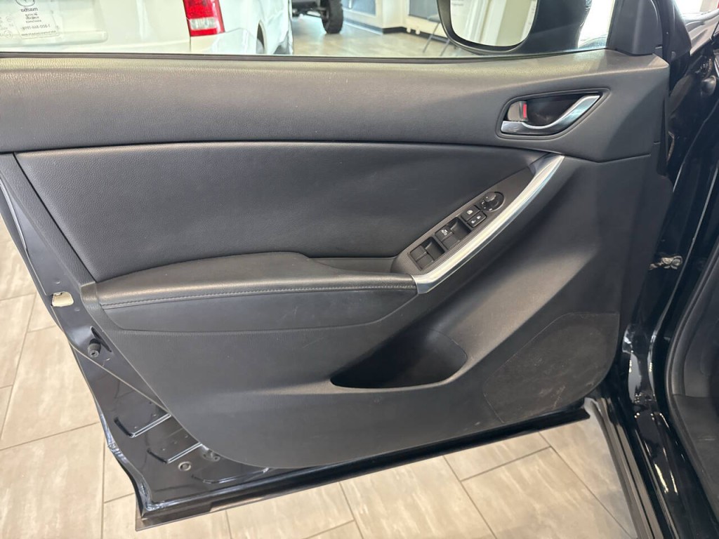 2015 Mazda CX-5 Image 11