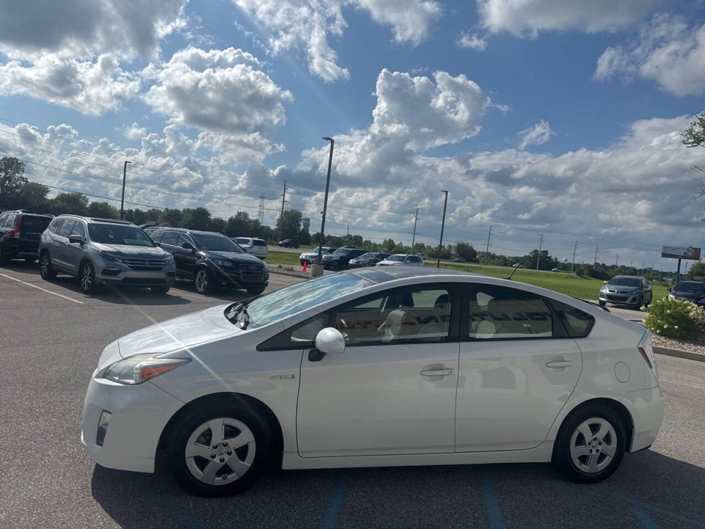 2010 Toyota Prius Image 9