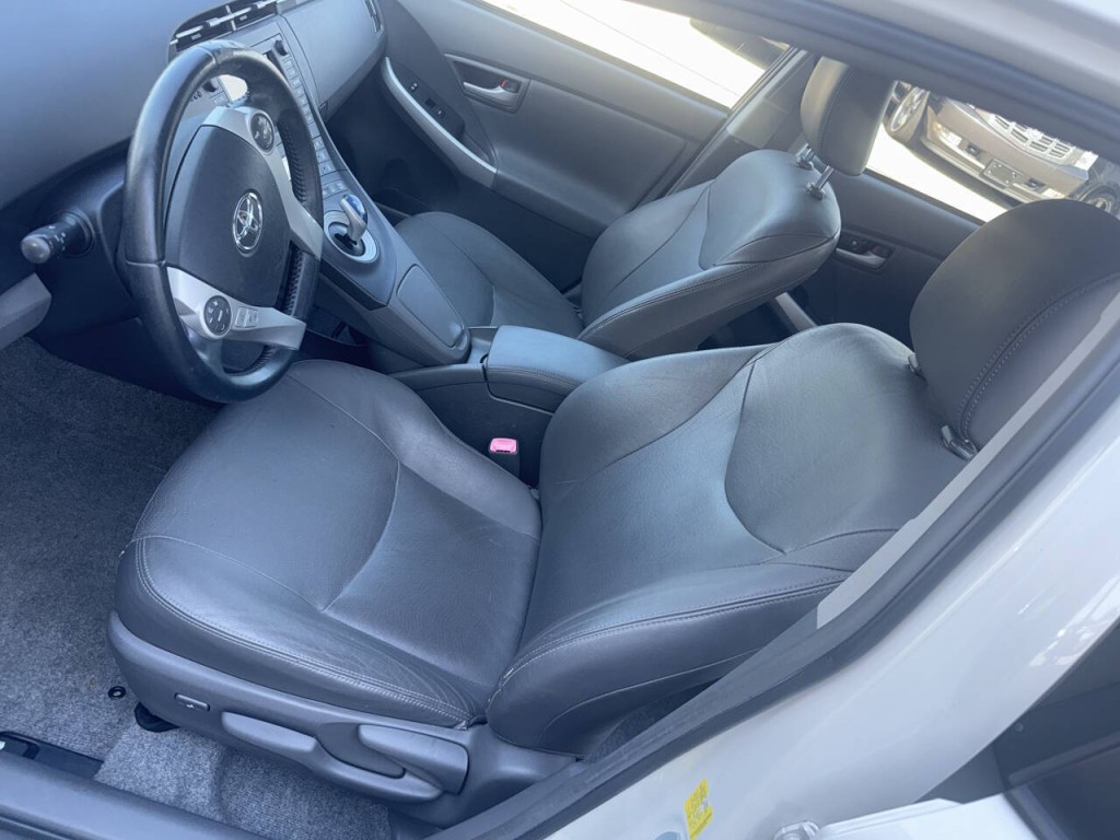 2010 Toyota Prius Image 23