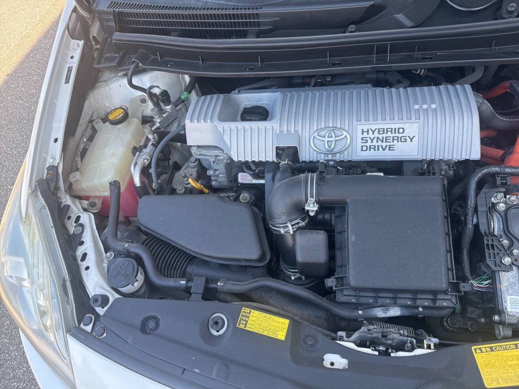 2010 Toyota Prius Image 42