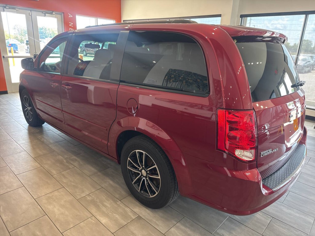 2015 Dodge Grand Caravan Image 7