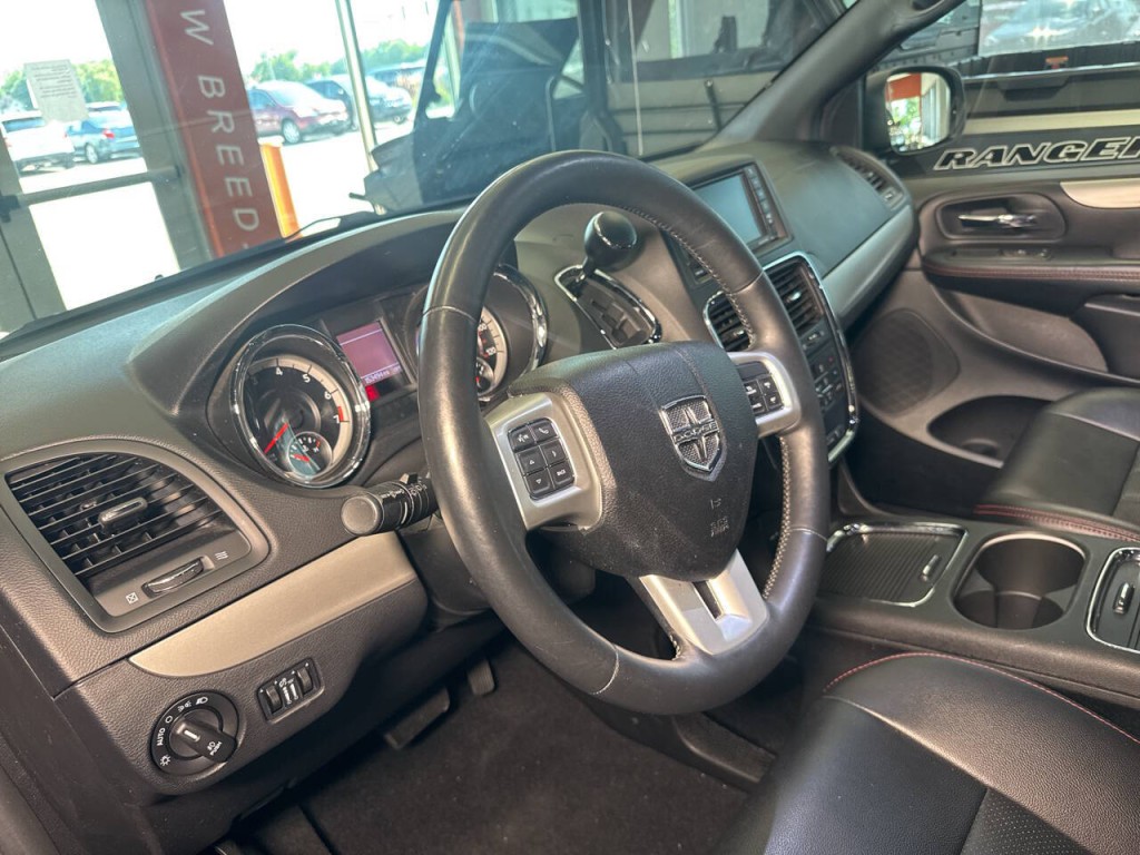 2015 Dodge Grand Caravan Image 16