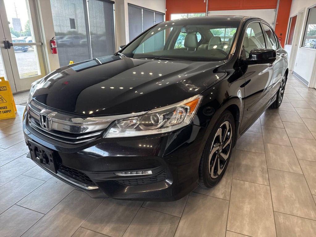 2016 Honda Accord Image 3