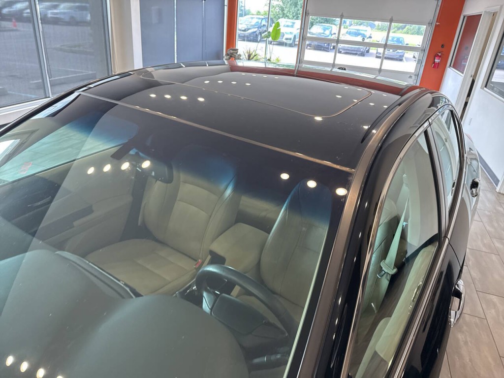 2016 Honda Accord Image 9