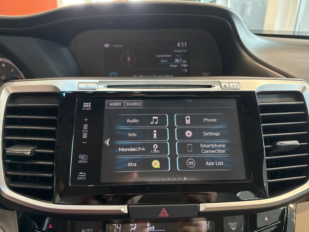 2016 Honda Accord Image 20