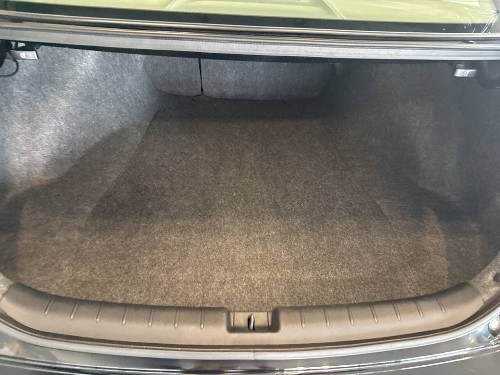 2016 Honda Accord Image 32