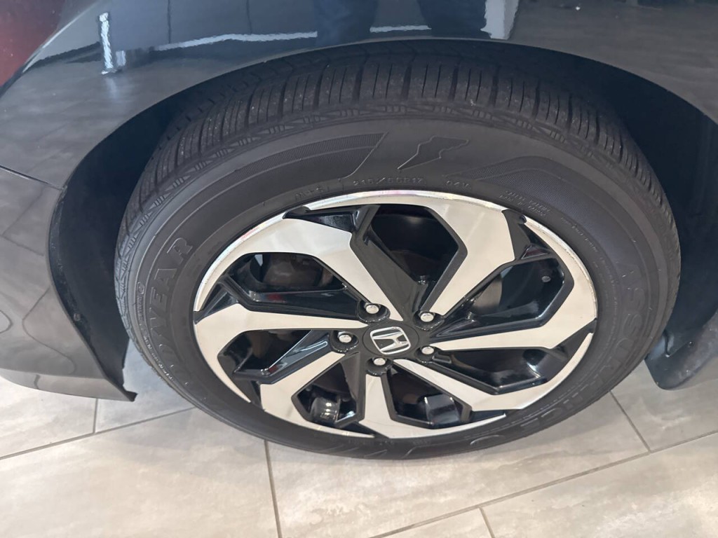 2016 Honda Accord Image 43