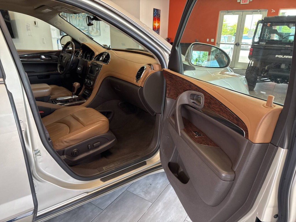 2014 Buick Enclave Image 44