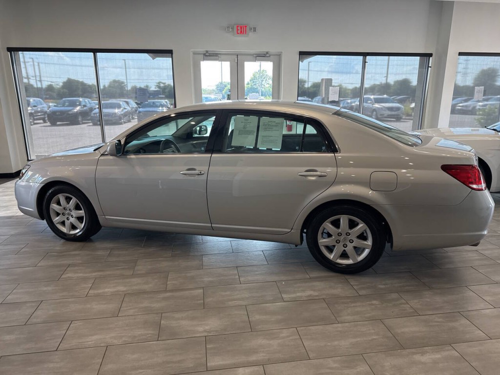 2006 Toyota Avalon Image 4