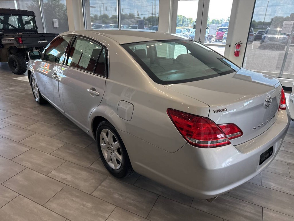 2006 Toyota Avalon Image 5