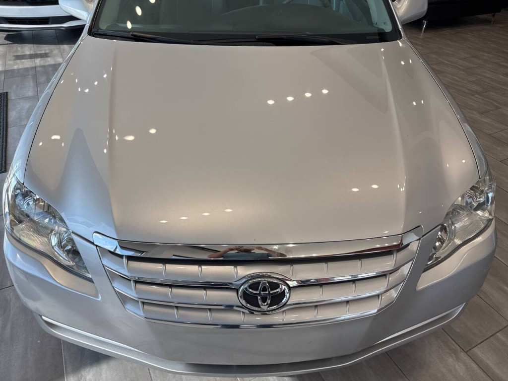 2006 Toyota Avalon Image 9