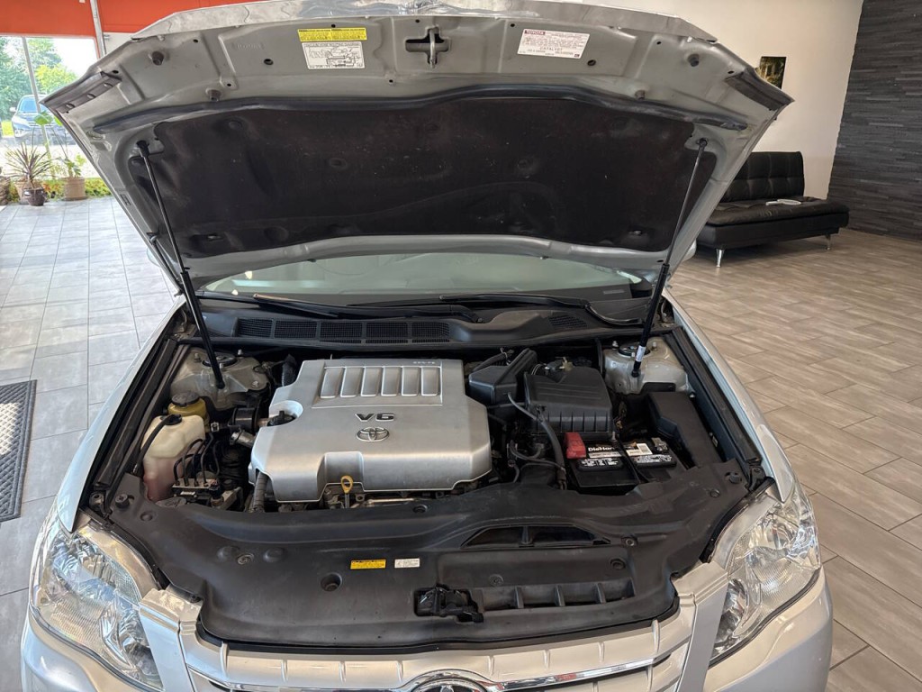 2006 Toyota Avalon Image 38