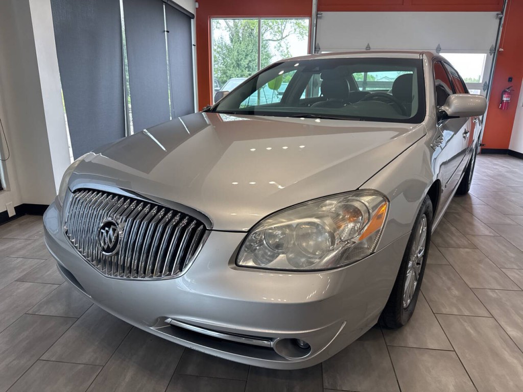 2010 Buick Lucerne Image 5