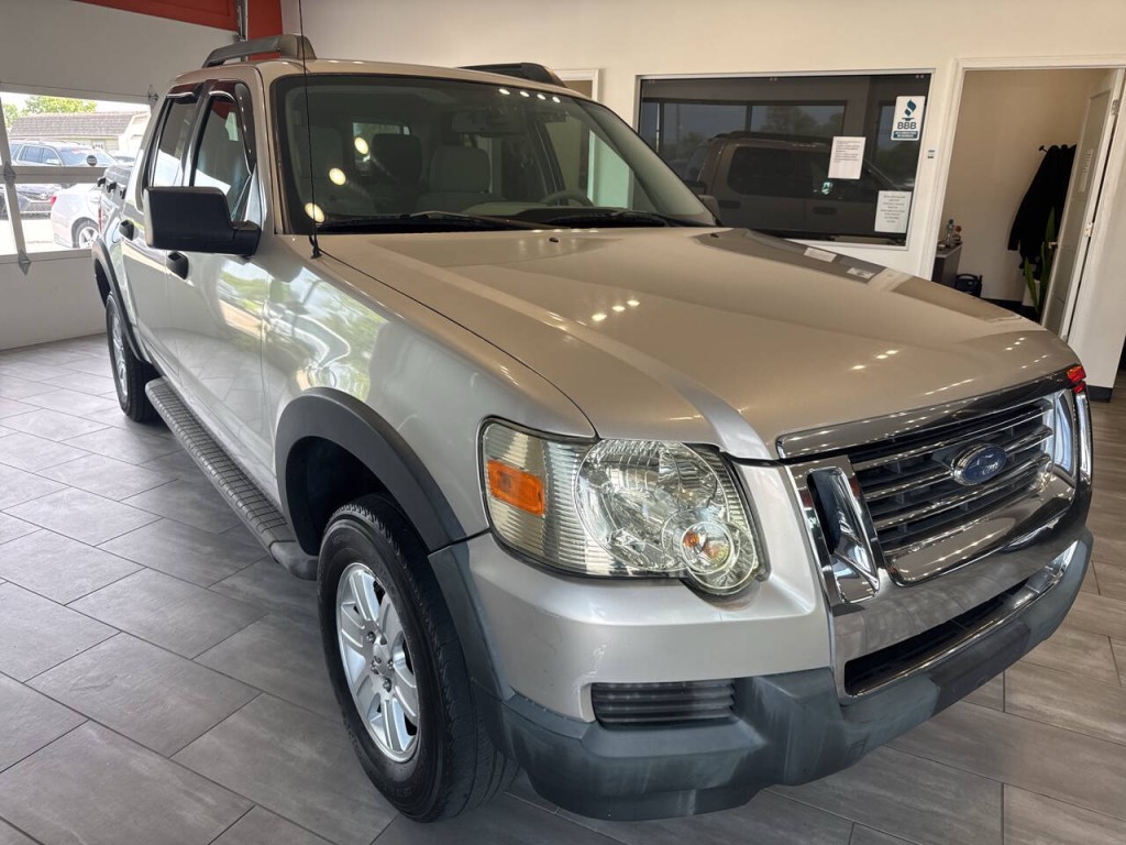 2007 Ford Explorer Image 2