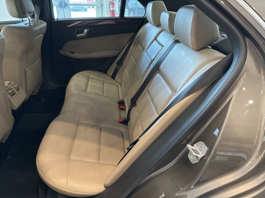 2013 Mercedes-Benz E-Class Image 29