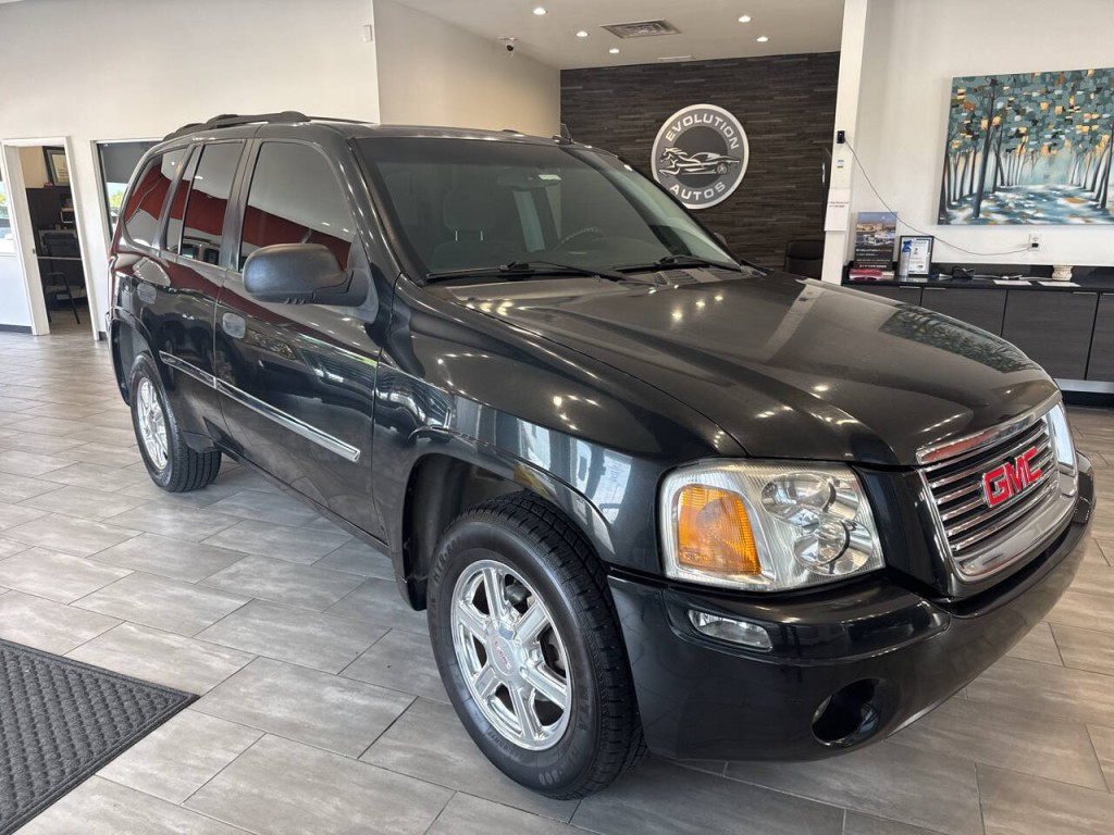 2009 GMC Envoy Image 3