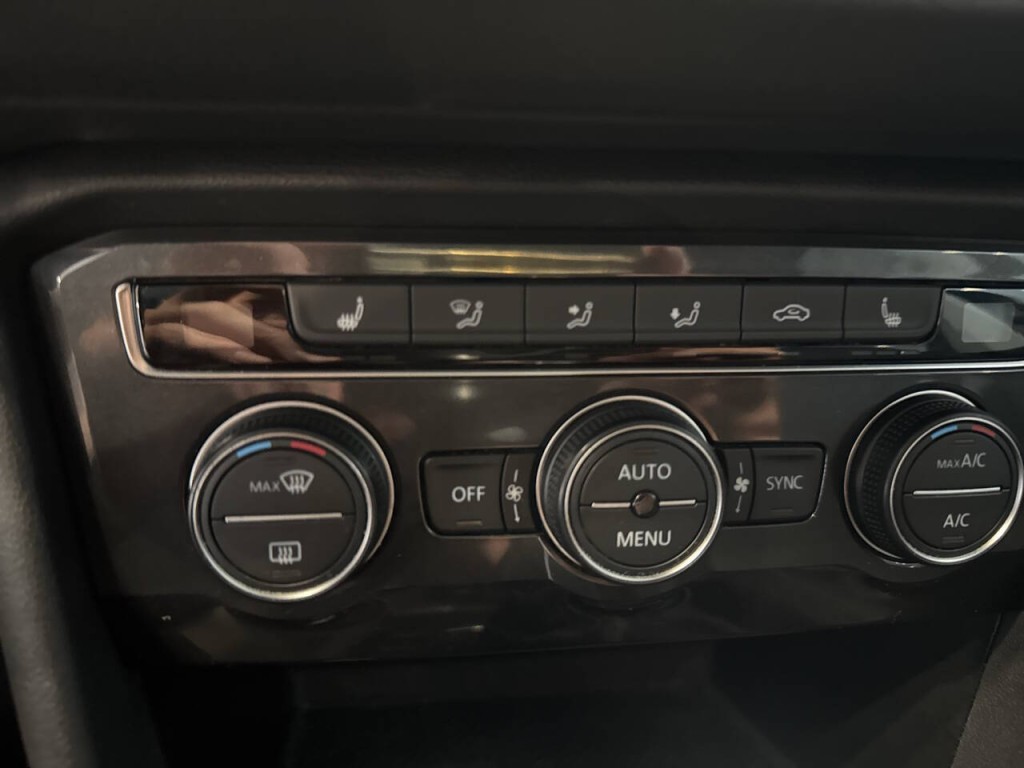 2018 Volkswagen Tiguan Image 33