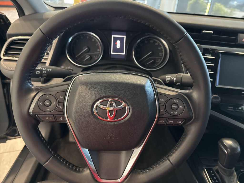 2020 Toyota Camry Image 15