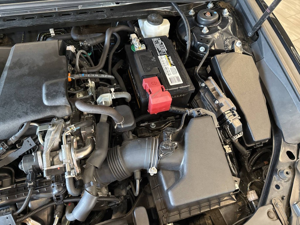 2020 Toyota Camry Image 43