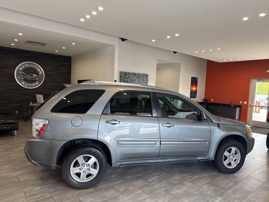 2005 Chevrolet Equinox Image 12