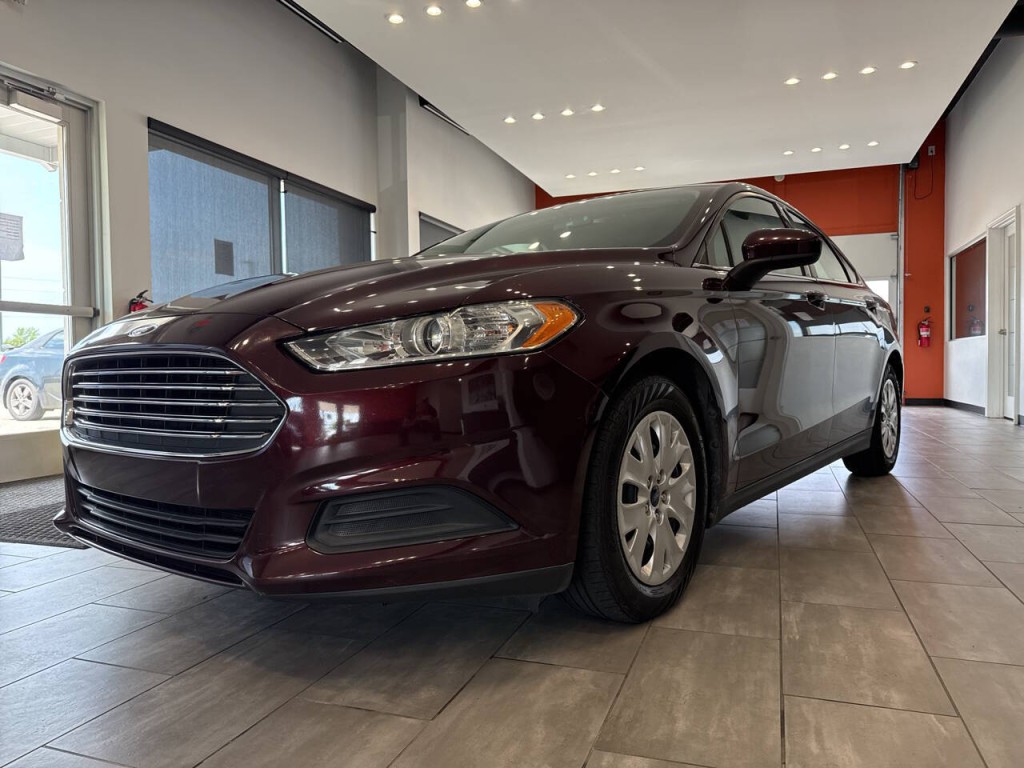 2013 Ford Fusion Image 3