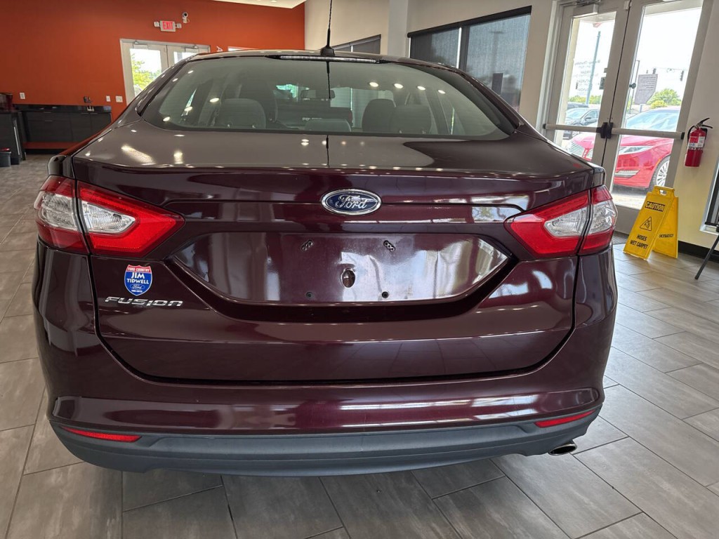 2013 Ford Fusion Image 6