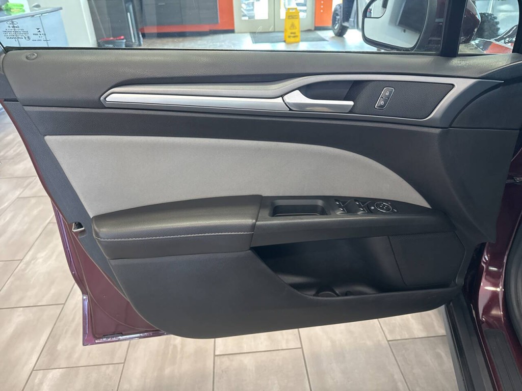 2013 Ford Fusion Image 14