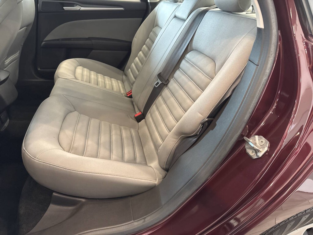 2013 Ford Fusion Image 27