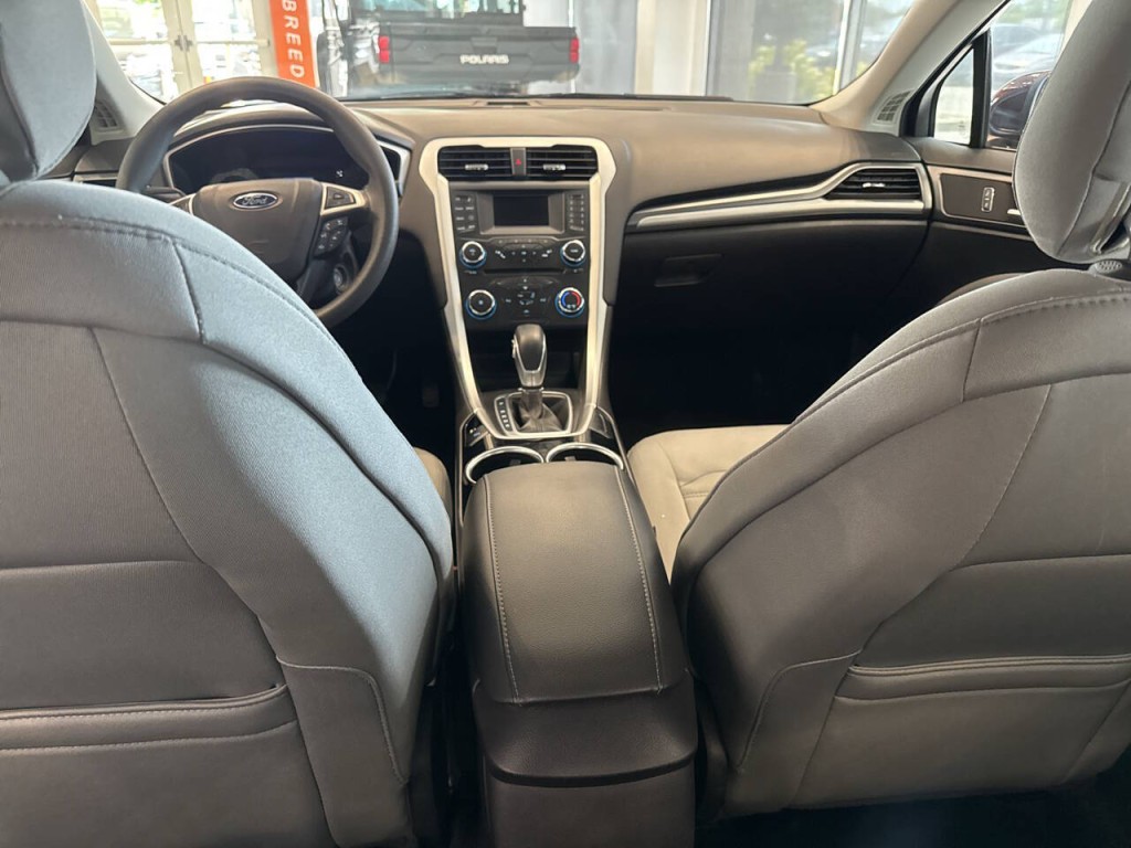 2013 Ford Fusion Image 28
