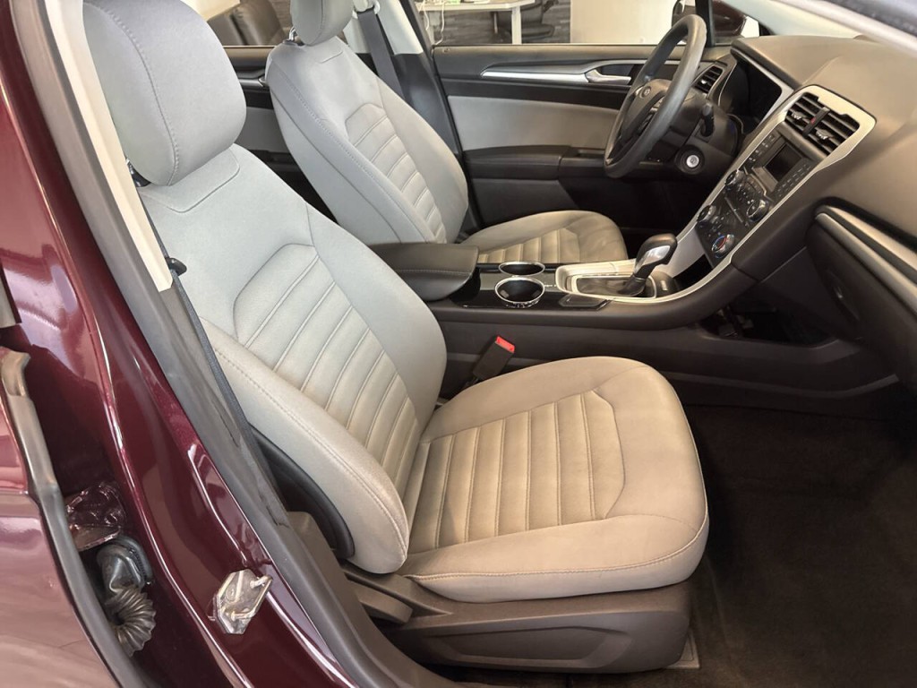 2013 Ford Fusion Image 36