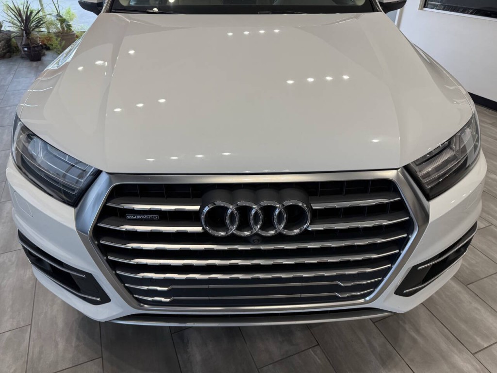 2017 Audi Q7 Image 10