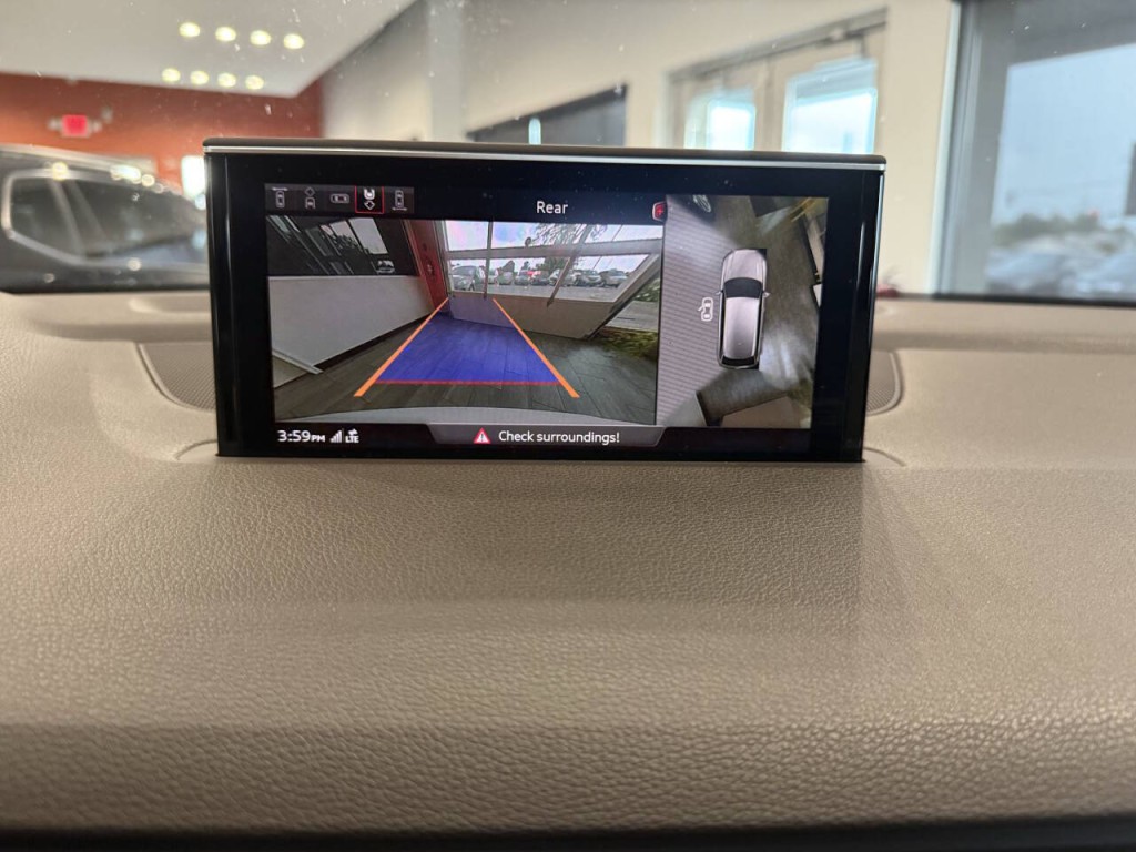 2017 Audi Q7 Image 29