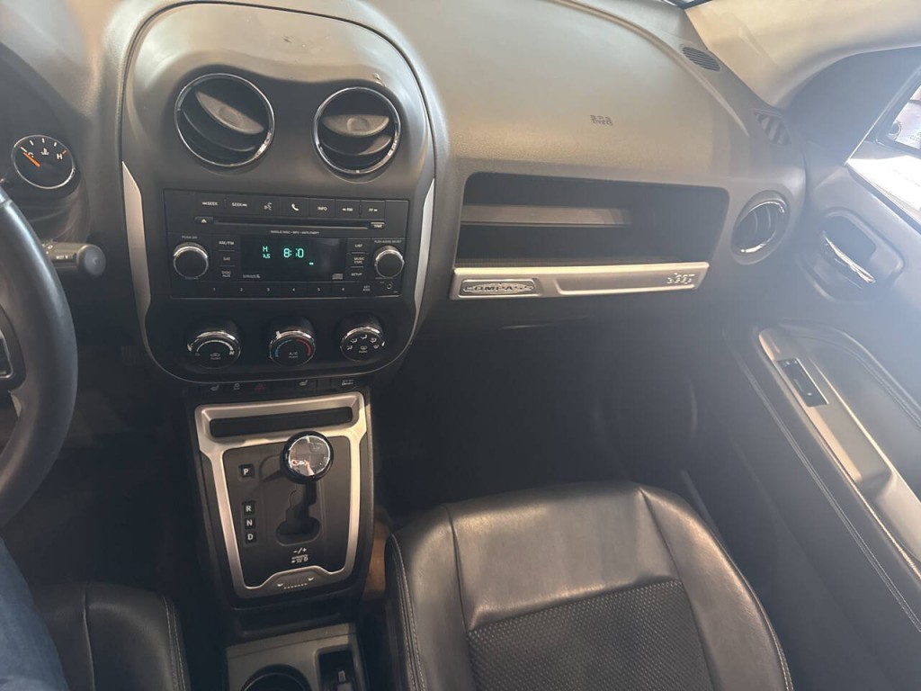 2014 Jeep Compass Image 22