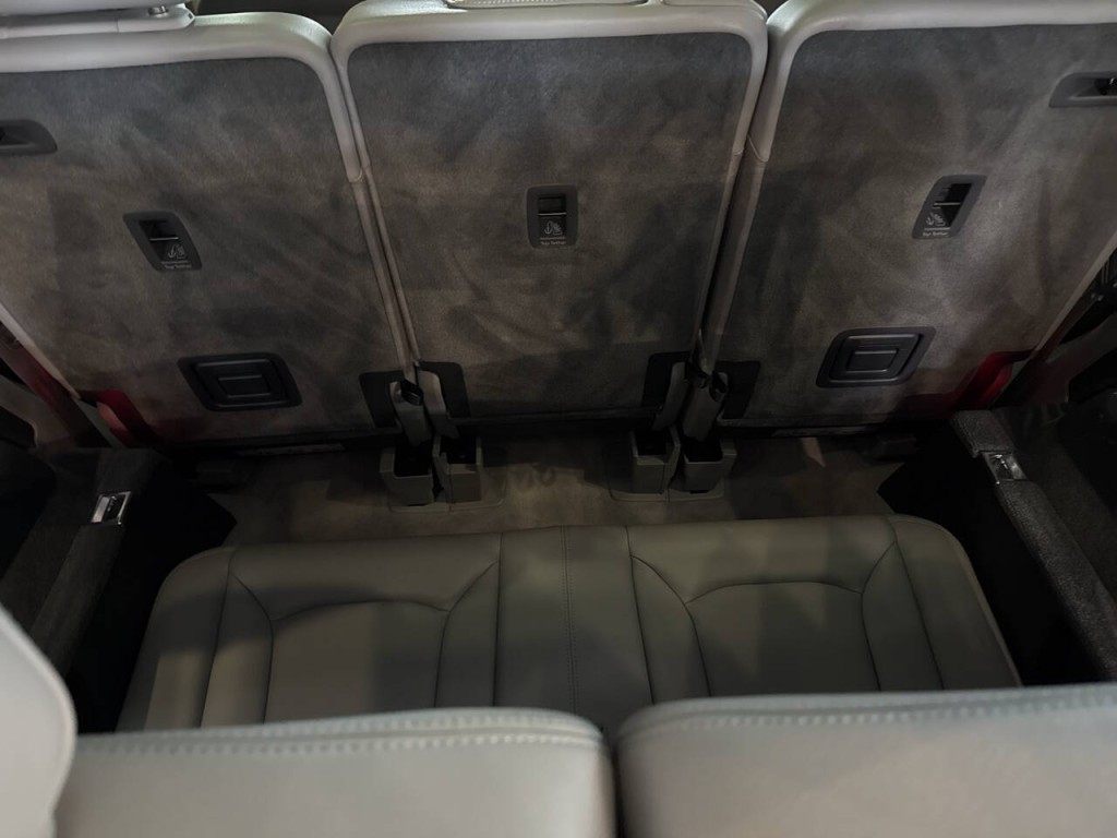2017 Audi Q7 Image 35